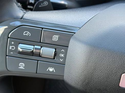 Used 2025 Kia EV9 GT-Line image 32