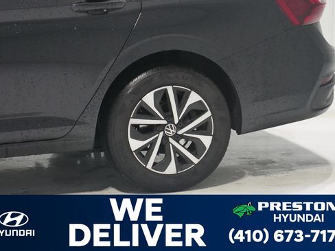 Used 2024 Volkswagen Jetta S image 27