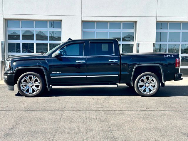 Used 2017 GMC Sierra 1500 Denali w/ Denali Ultimate Package AWD/4WD image 3
