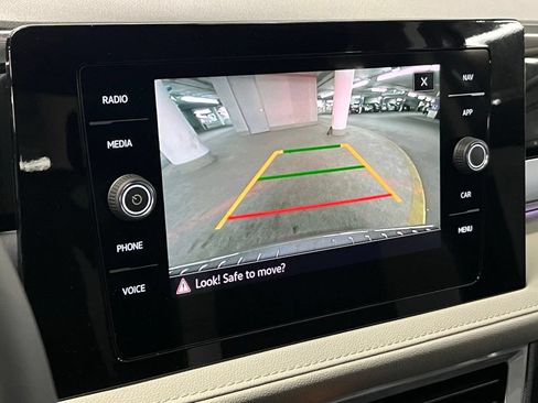 New 2026 Volkswagen Taos SEL AWD/4WD image 28