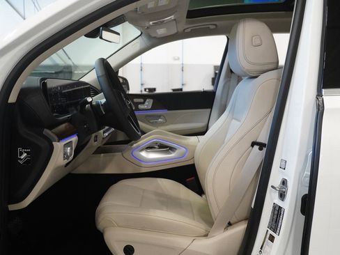 New 2026 Mercedes-Benz GLS 450 GLS 450 image 2