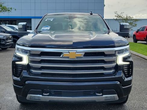 Certified 2025 Chevrolet Silverado 1500 High Country w/ High Country Premium Package AWD/4WD image 7