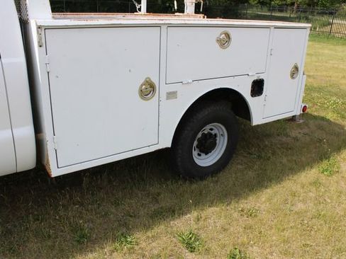 Used 2001 Ford F350 4x4 Crew Cab Super Duty image 10