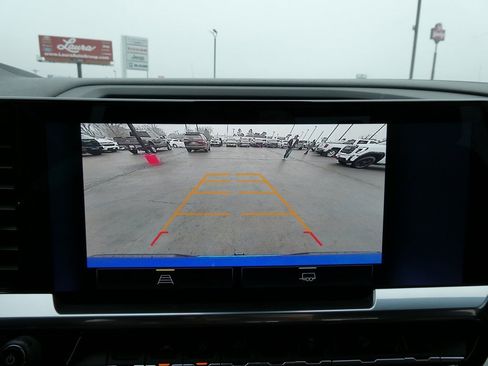 Certified 2022 Chevrolet Silverado 1500 RST image 31