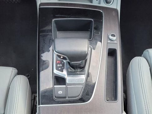 Used 2022 Audi Q5 2.0T Premium Plus w/ Premium Plus Package image 27