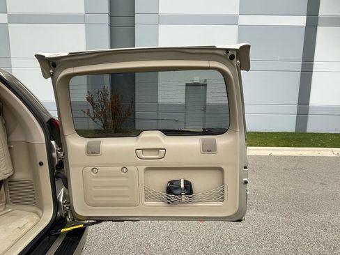 Used 2004 Lexus GX 470 image 25