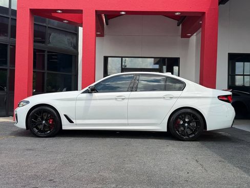 Used 2023 BMW 540i w/ M Sport Package RWD image 6