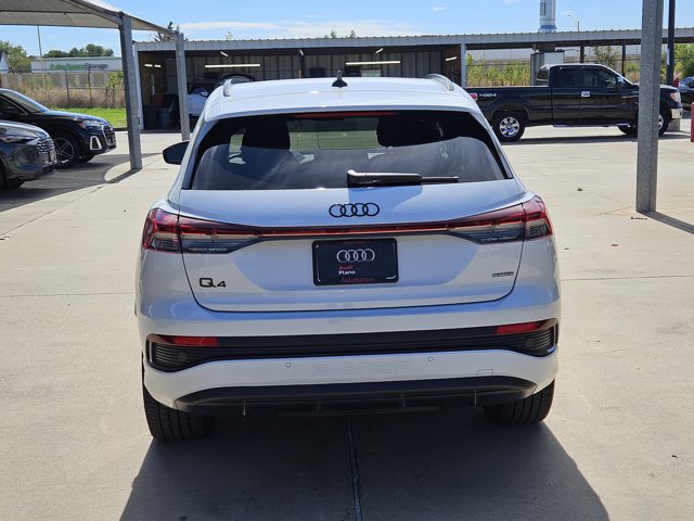 Used 2023 Audi Q4 e-tron Premium Plus w/ Premium Plus AWD/4WD image 6