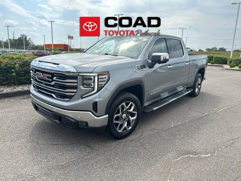 Used 2024 GMC Sierra 1500 SLT w/ SLT Premium Plus Package AWD/4WD image 1