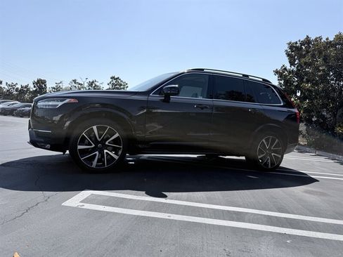 Used 2019 Volvo XC90 T6 Momentum w/ Advanced Package AWD/4WD image 8