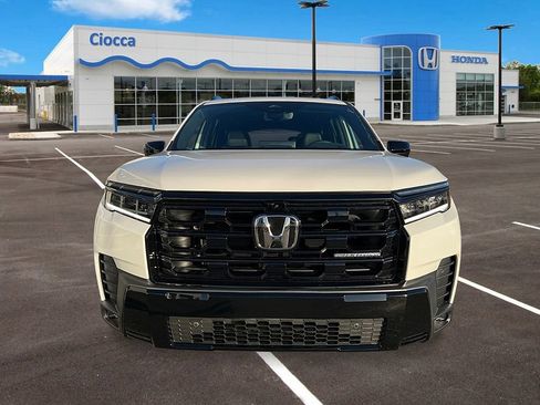 New 2026 Honda Pilot Black Edition image 8