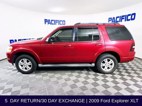 Used 2009 Ford Explorer XLT AWD/4WD image 4