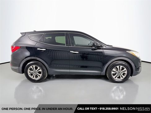 Used 2016 Hyundai Santa Fe Sport image 4