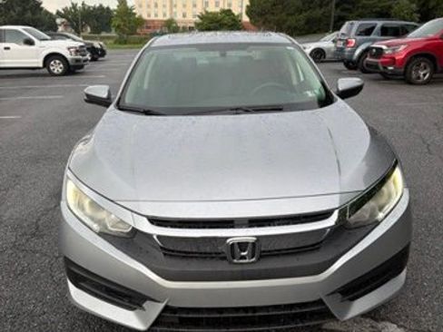 Used 2016 Honda Civic EX image 2