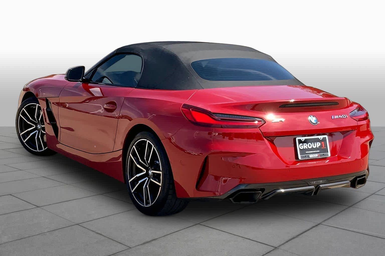 Used 2022 BMW Z4 M40i w/ Premium Package RWD image 10
