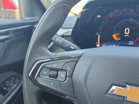 Used 2025 Chevrolet TrailBlazer LT AWD/4WD image 28