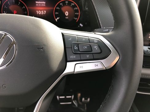 New 2026 Volkswagen Atlas Peak Edition AWD/4WD image 23