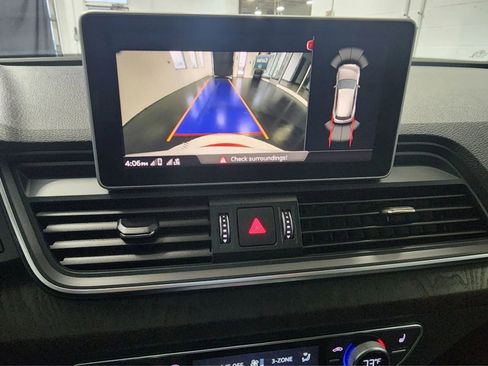 Used 2018 Audi Q5 2.0T Premium Plus w/ Premium Plus Package image 16