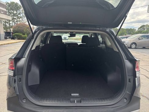 Used 2025 Kia Sportage LX FWD image 30