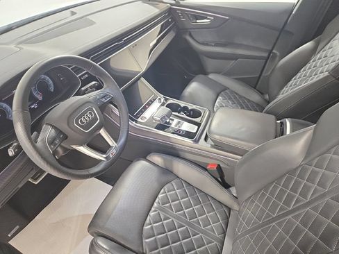 Used 2025 Audi SQ7 Prestige AWD/4WD image 16