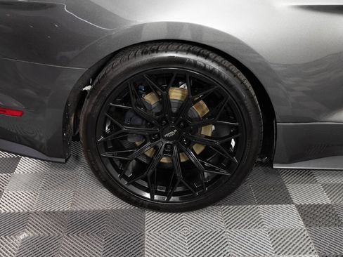 Used 2016 Ford Mustang Premium RWD image 34