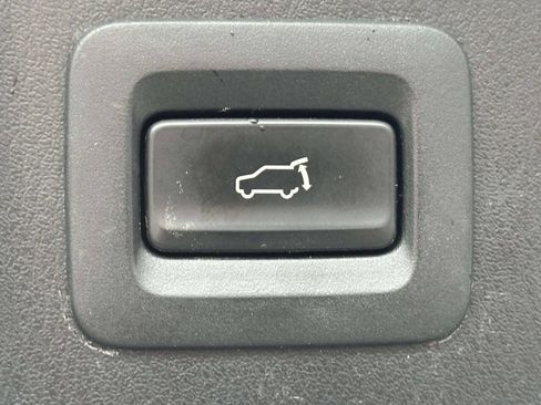 Used 2018 MAZDA CX-9 Touring image 8