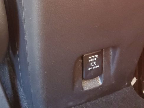 Used 2024 Mitsubishi Eclipse Cross LE image 26