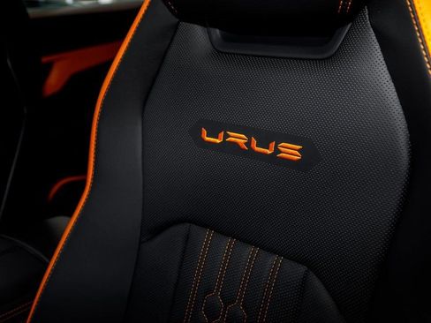 Used 2024 Lamborghini Urus S image 22