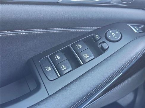 Used 2024 BMW X5 sDrive40i w/ Premium Package RWD image 12