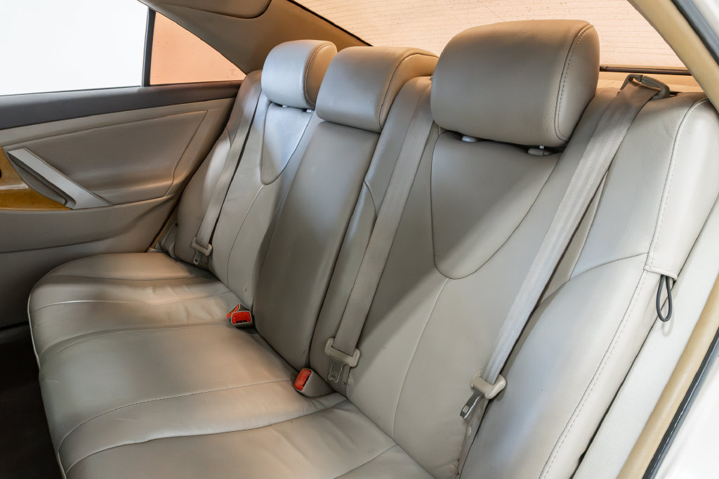 Used 2007 Toyota Camry XLE FWD image 22
