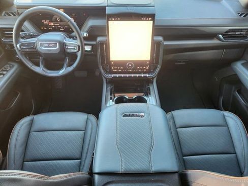 Used 2025 GMC Yukon XL AT4 w/ AT4 Premium Package image 29