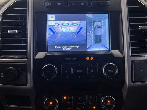 Used 2019 Ford F250 Lariat w/ Lariat Ultimate Package image 18