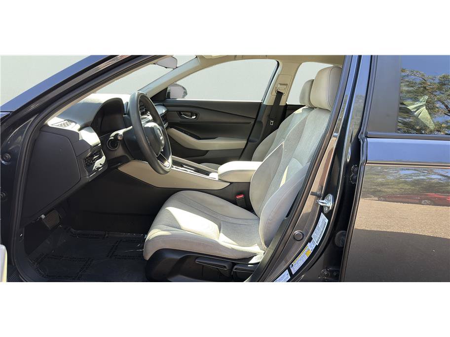 Used 2023 Honda Accord LX image 10