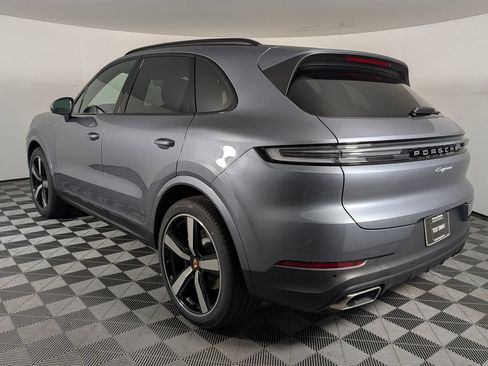 New 2026 Porsche Cayenne AWD/4WD image 3