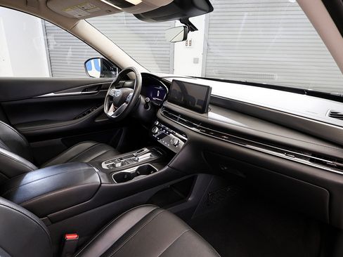 Used 2023 INFINITI QX60 Luxe w/ Cargo Package AWD/4WD image 18