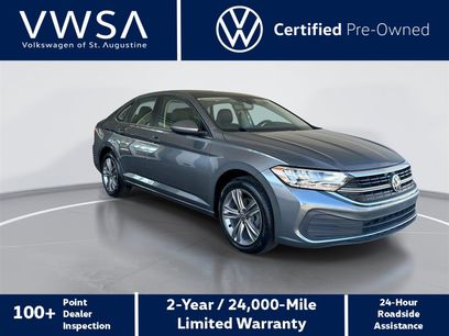 Certified 2024 Volkswagen Jetta SE w/ Panoramic Sunroof Package