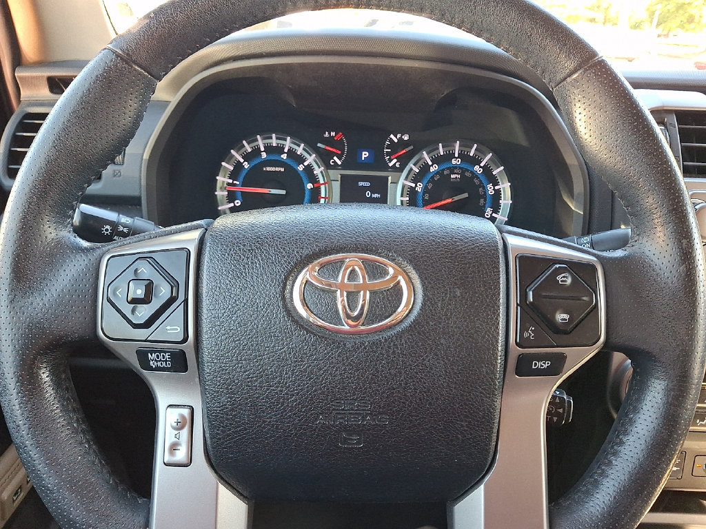 Used 2014 Toyota 4Runner Limited AWD/4WD image 21