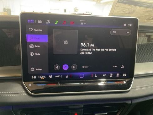 New 2026 Volkswagen Tiguan SE R-Line image 15