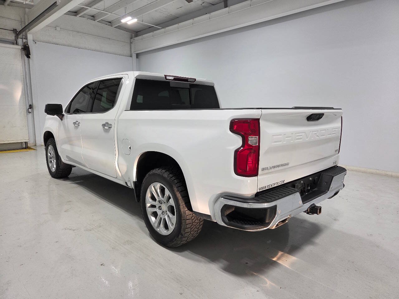Used 2023 Chevrolet Silverado 1500 LTZ w/ LTZ Convenience Package II AWD/4WD image 7