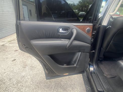 Used 2017 Nissan Armada Platinum AWD/4WD image 10