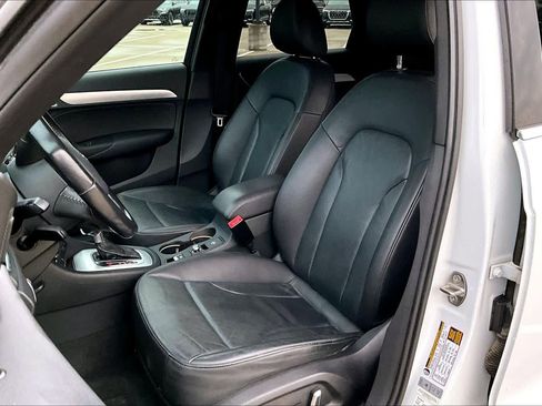 Used 2017 Audi Q3 2.0T Premium Plus w/ Premium Plus Package image 7