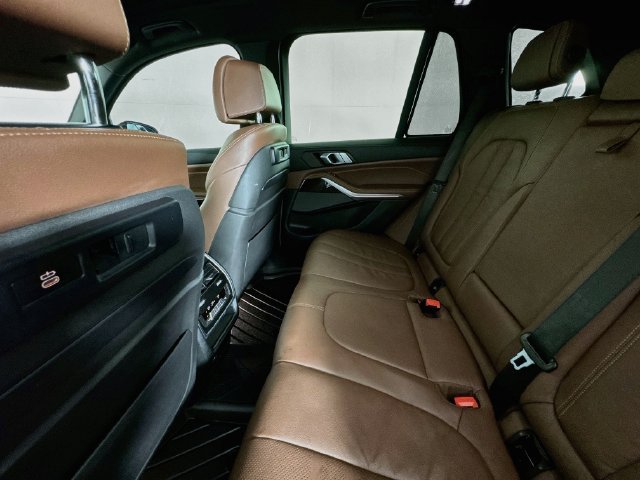 Used 2020 BMW X5 xDrive40i w/ Premium Package AWD/4WD image 22