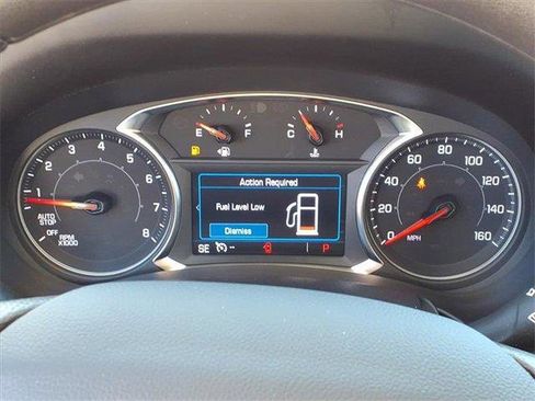 Used 2024 GMC Terrain SLE image 18