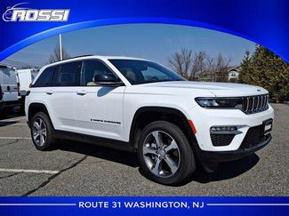 Certified 2023 Jeep Grand Cherokee 4WD 4xe w/ Luxury Tech Group II video 1