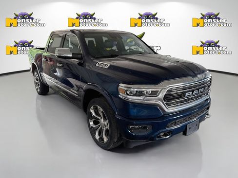 Used 2022 RAM 1500 Limited w/ Body-Colour Bumper Group AWD/4WD image 3