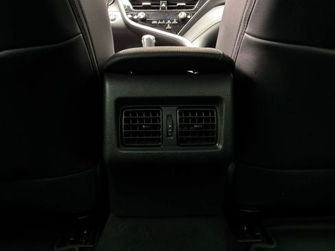 Used 2021 Toyota Camry XSE FWD image 13