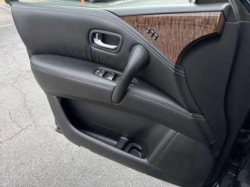 Used 2019 Nissan Armada SL w/ Premium Package RWD image 26