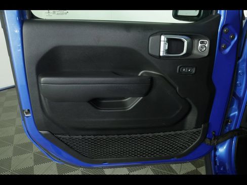 Used 2022 Jeep Wrangler Unlimited Sport AWD/4WD image 20
