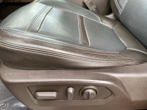 Used 2019 GMC Sierra 1500 Denali w/ LPO, GMC Protection Package AWD/4WD image 26