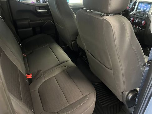 Used 2021 Chevrolet Silverado 1500 LT AWD/4WD image 44